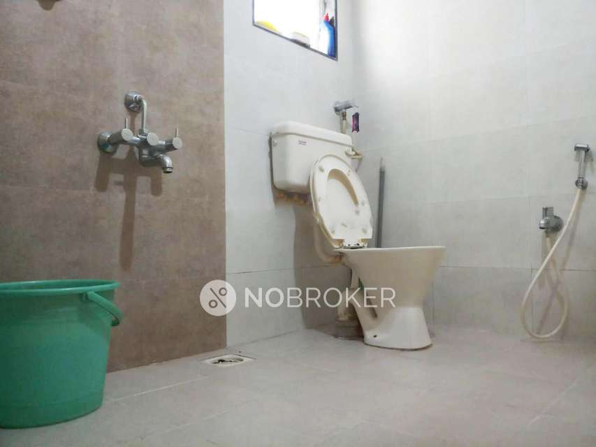 2 BHK Flat In Highway Bliss Society For Sale  In Ambegaon Bk