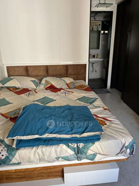 2 BHK Flat In 55 Sukhniwas Co-operative Housing Society For Sale  In New Mangalwar Peth