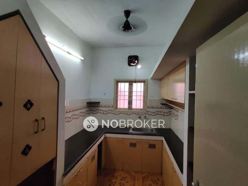 2 BHK Flat In Grahalaya Apartment For Sale  In West Mambalam
