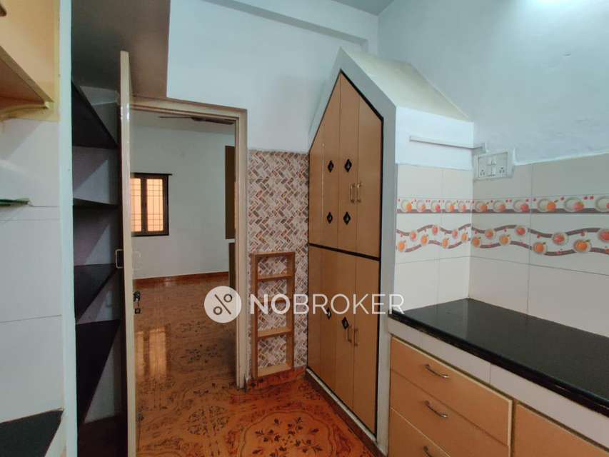 2 BHK Flat In Grahalaya Apartment For Sale  In West Mambalam