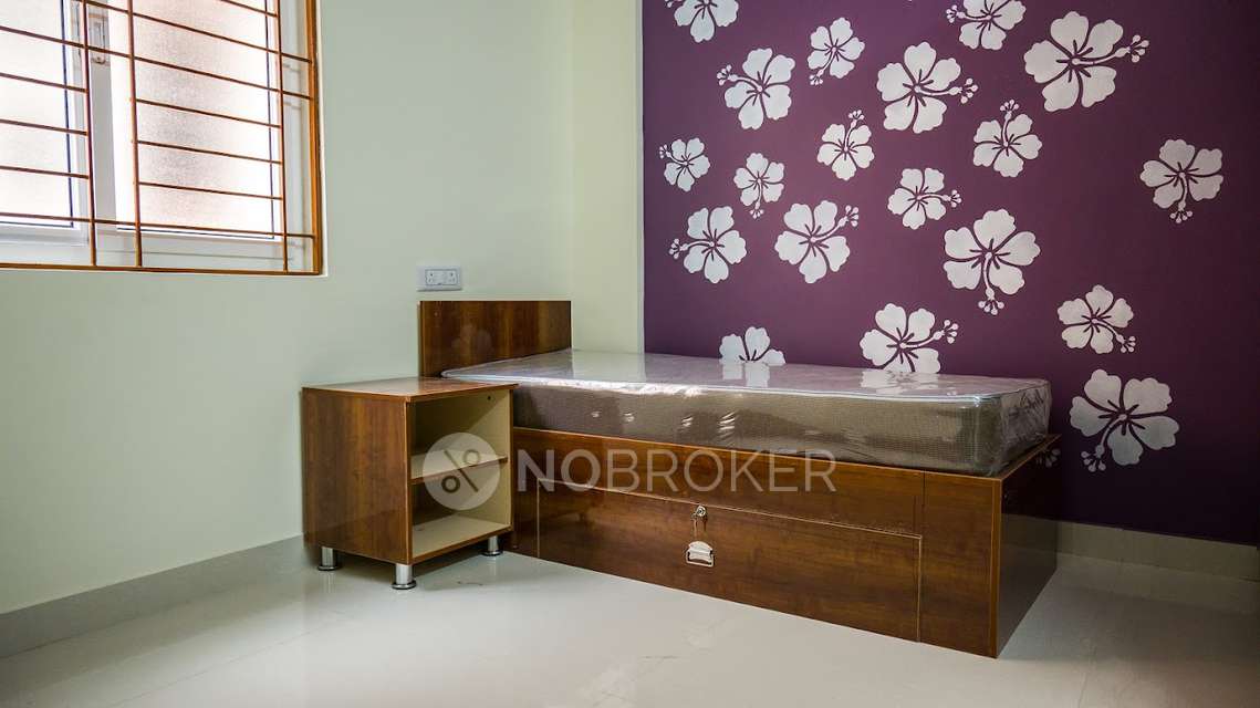 PG for Girls in Beauty Queens Ladies Pg, Madiwal