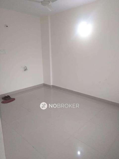 1 BHK Flat In Dhyeyasphruti Building For Sale  In Narhe