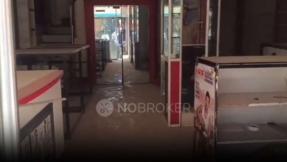 Showroom in Neeta Appartment, Pune for Rent 