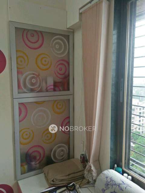 2 BHK Flat In Varun Chs For Sale  In Ghatkopar East