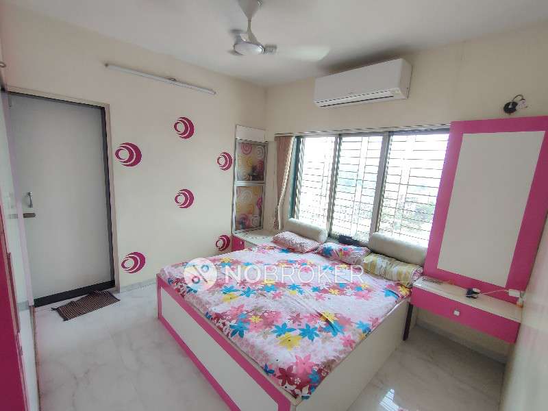 2 BHK Flat In Varun Chs For Sale  In Ghatkopar East