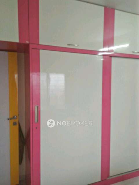 2 BHK Flat In Varun Chs For Sale  In Ghatkopar East