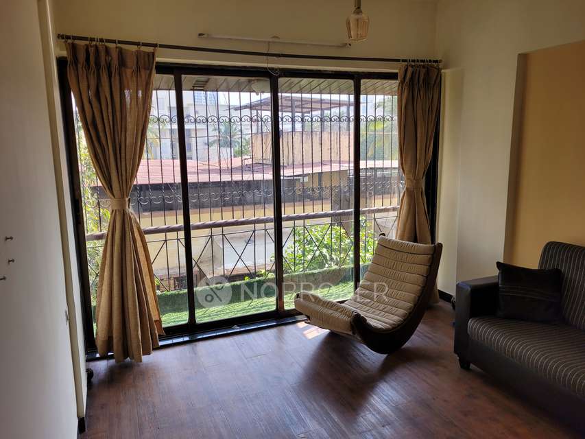 1 BHK Flat for Rent  In Bandra West 