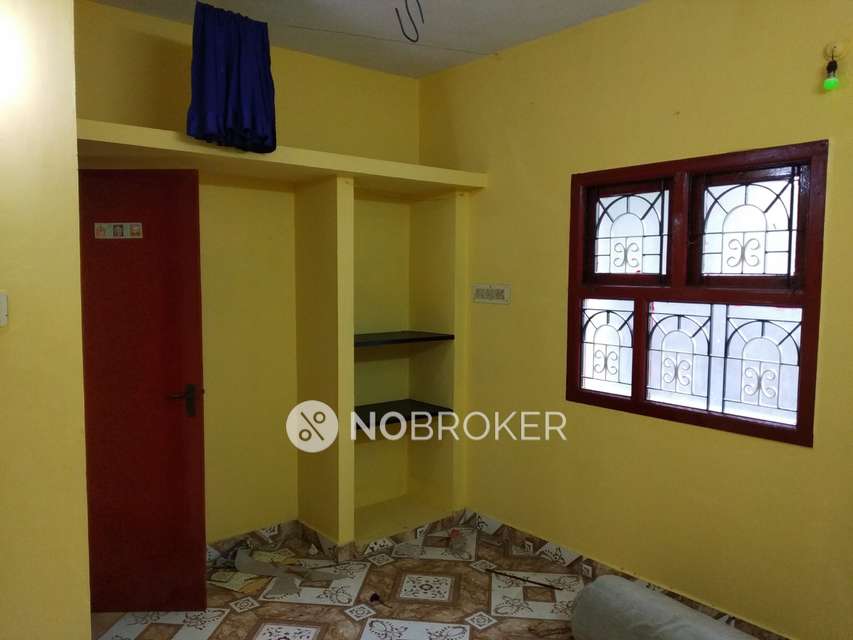 2 BHK Flat In Vinayaga Flats For Sale  In Indian Bank Colony