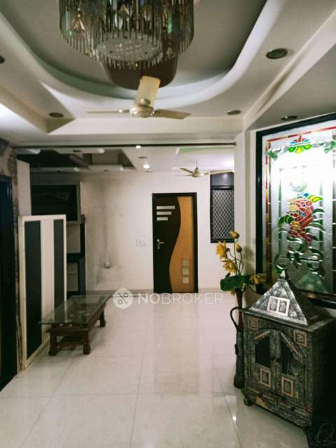 3 BHK Flat In Sadbhavna Apartment For Sale  In Patparganj