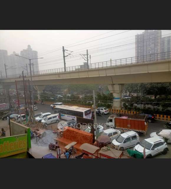 Shop in Sector 51, Noida for Rent 