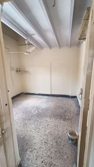 1 RK Flat In Bismillah Chawl Kurla Court West For Sale  In Kurla 
