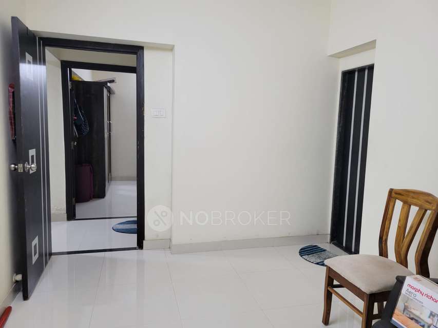 2 BHK Flat In Vrindavan Chs Borivali, Borivali East For Sale  In Borivali East