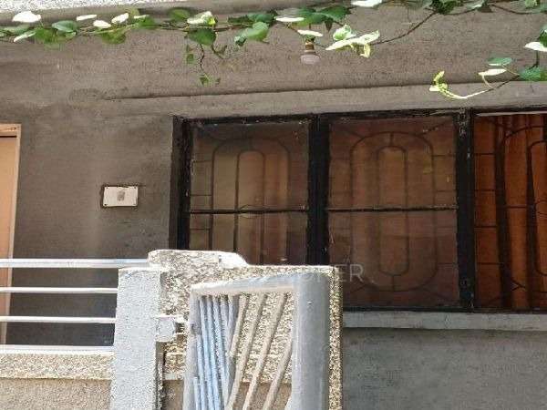 PG for Girls in Karve Nagar