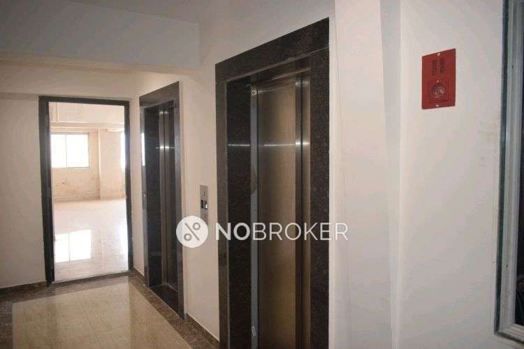 Office Space in  Masjid Bandar, Mumbai for sale 