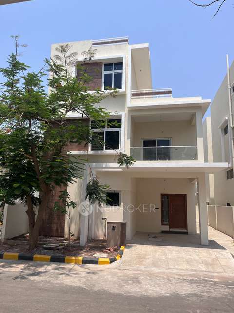 4 BHK Villa In Sm Enclave  For Sale  In Kismatpur