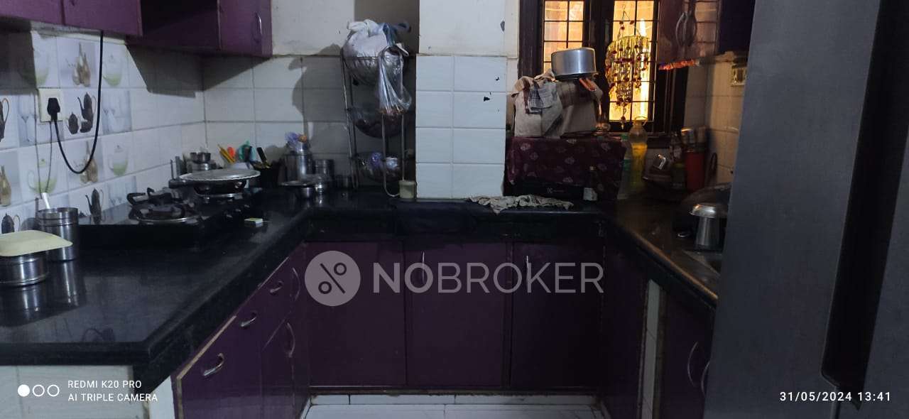 3 BHK Flat For Sale  In Brindavan Garden Extension