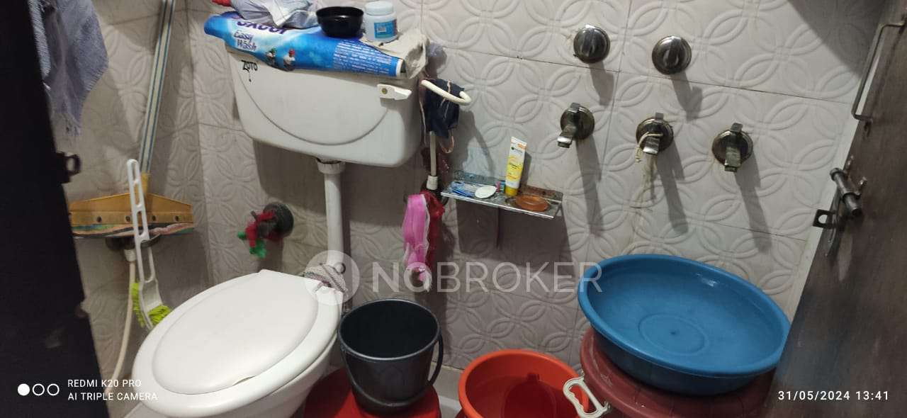 3 BHK Flat For Sale  In Brindavan Garden Extension