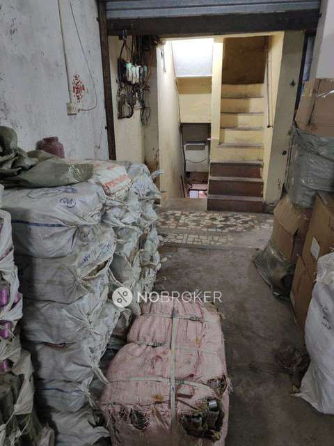 Godown/Warehouse in Chandni Chowk, Delhi for sale 