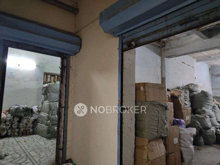 Godown/Warehouse in Chandni Chowk, Delhi for sale 