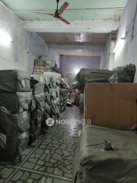 Godown/Warehouse in Chandni Chowk, Delhi for sale 