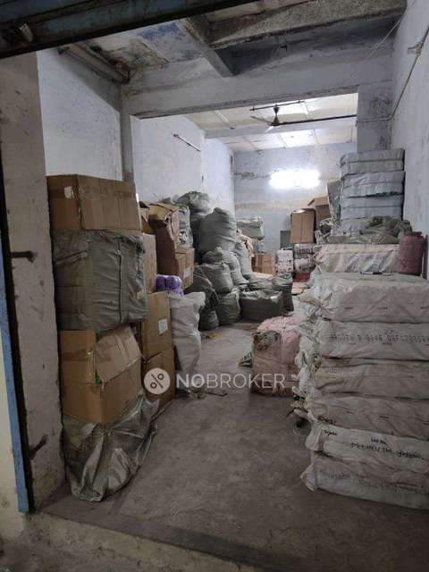 Godown/Warehouse in Chandni Chowk, Delhi for sale 