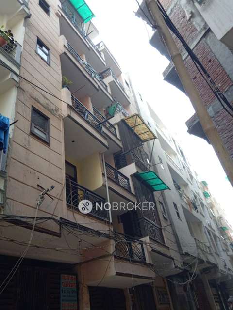 2 BHK Flat In Budhram Apartment  For Sale  In Dayal Bagh Colony