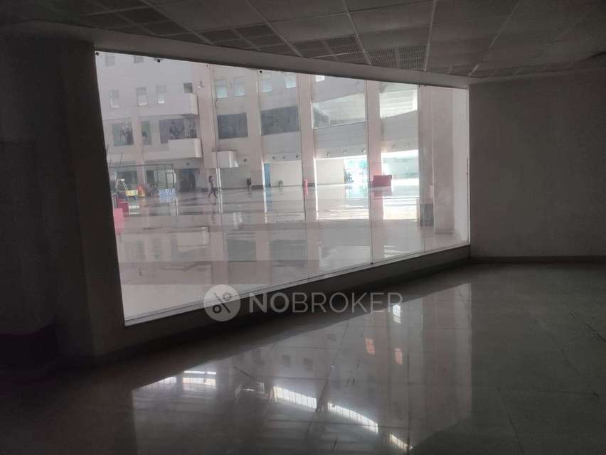 Shop in Knowledge Park-iii, Greater_noida for sale 