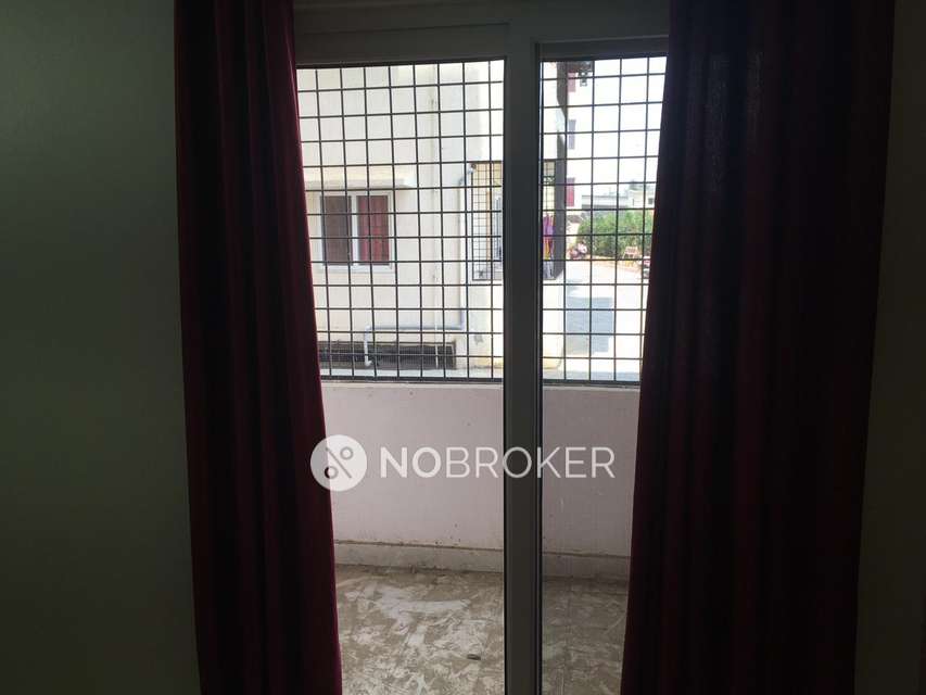 3 BHK Flat In Sri Tirumala Sarovar Apartment  For Sale  In Singasandra