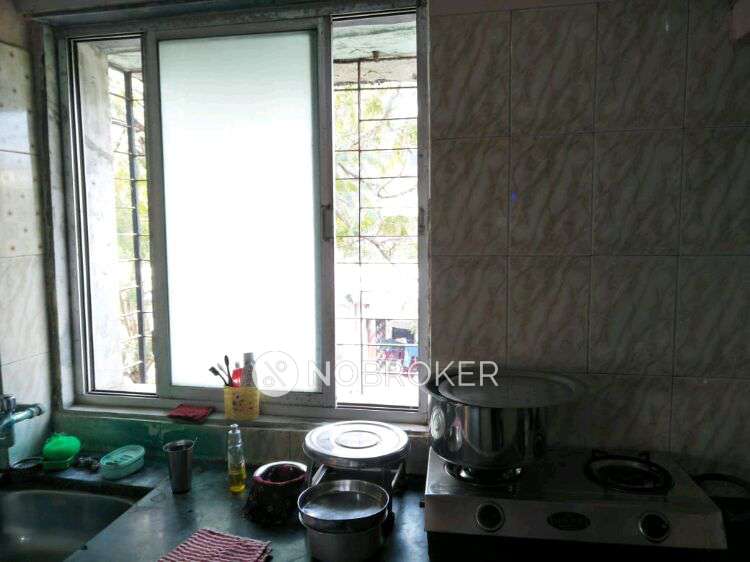 1 BHK Flat In Rajendra Society For Sale  In Borivali West