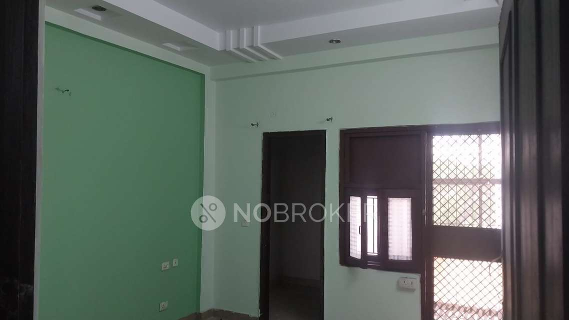 3 BHK Flat In Ganesh Enclave Society For Sale  In Nehru Nagar