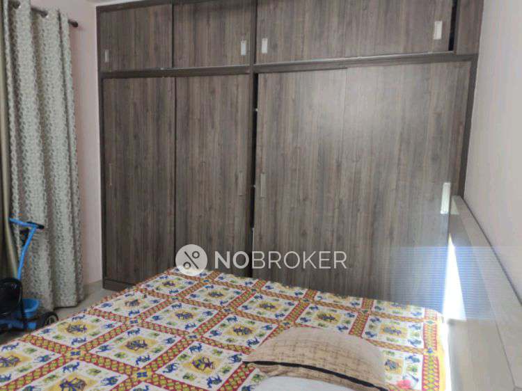 1 BHK Flat In Sbi Tower Noida 121 For Sale  In Sector 121