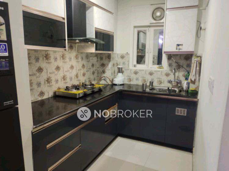 1 BHK Flat In Sbi Tower Noida 121 For Sale  In Sector 121