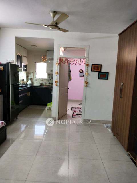 1 BHK Flat In Sbi Tower Noida 121 For Sale  In Sector 121