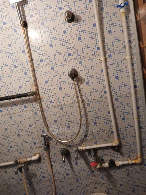 1 BHK Flat In Krupadham Chawl, Room No 9. Near Radha Niwas. For Sale  In Bhandup West