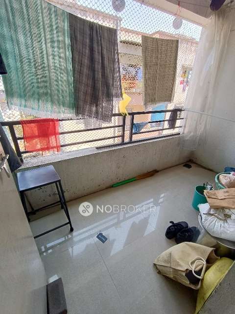 1 BHK Flat In Spurthi Angan For Sale  In Navale Bridge