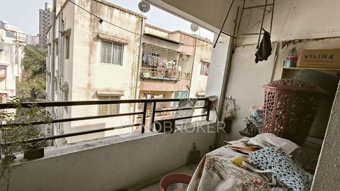 1 BHK Flat In Spurthi Angan For Sale  In Navale Bridge