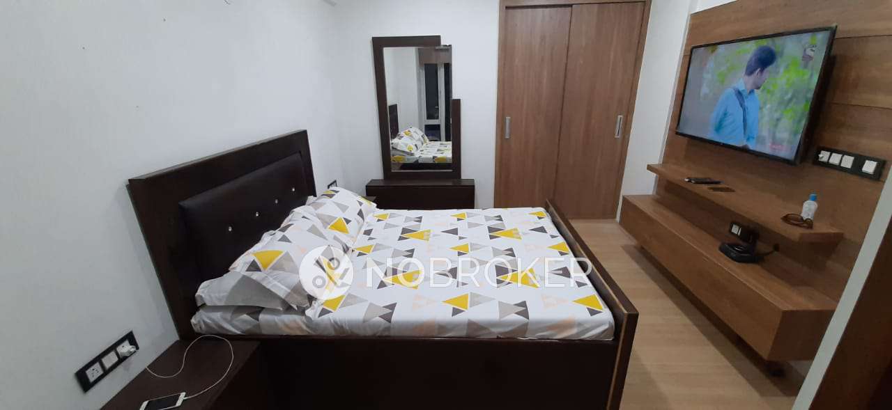 3 BHK Flat In Dlf Capital Green Phase - 2 For Sale  In , Moti Nagar, 