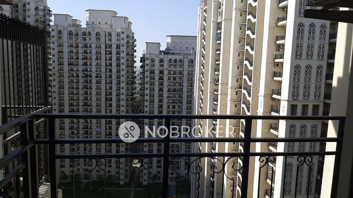 3 BHK Flat In Dlf Capital Green Phase - 2 For Sale  In , Moti Nagar, 