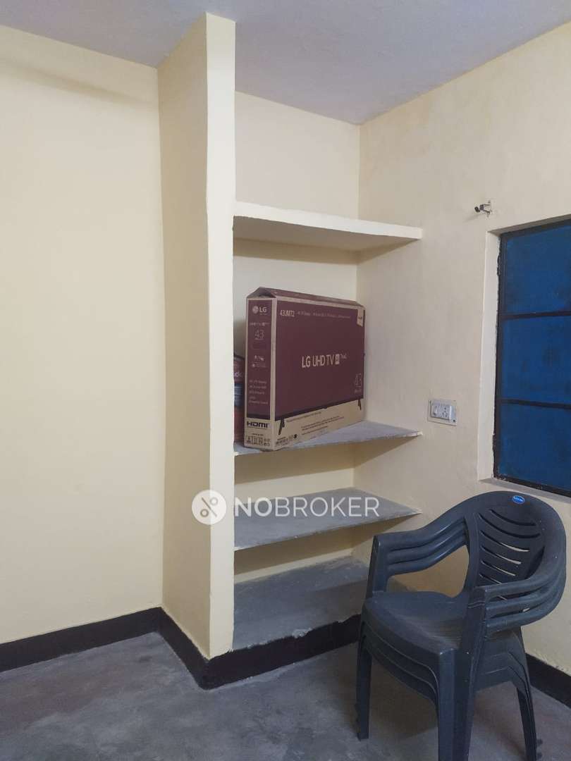 DDA Flats Dilshad Garden Rent WITHOUT BROKERAGE Semifurnished 3 BHK