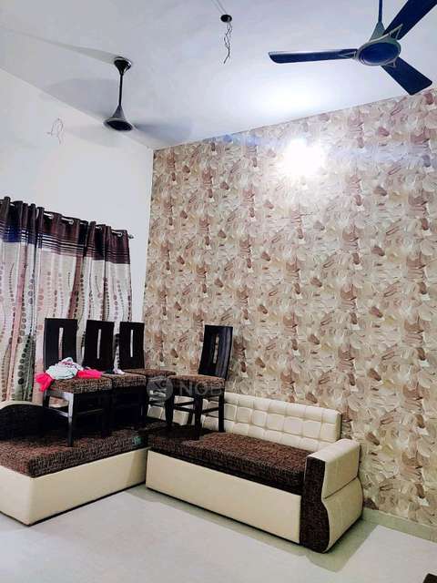 2 BHK Flat In Mohan Highlands For Sale  In Mohan Highlands