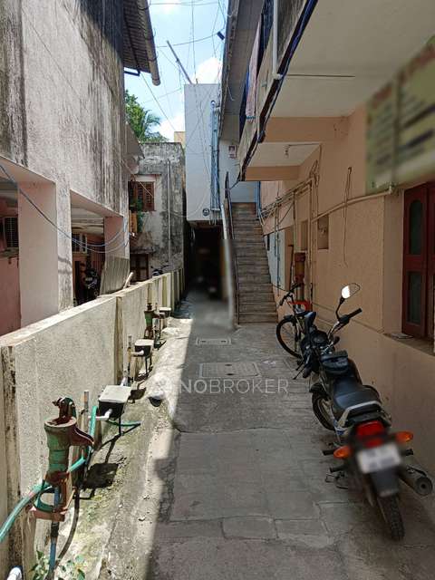 1 BHK Flat In Om Apartment  For Sale  In Chromepet