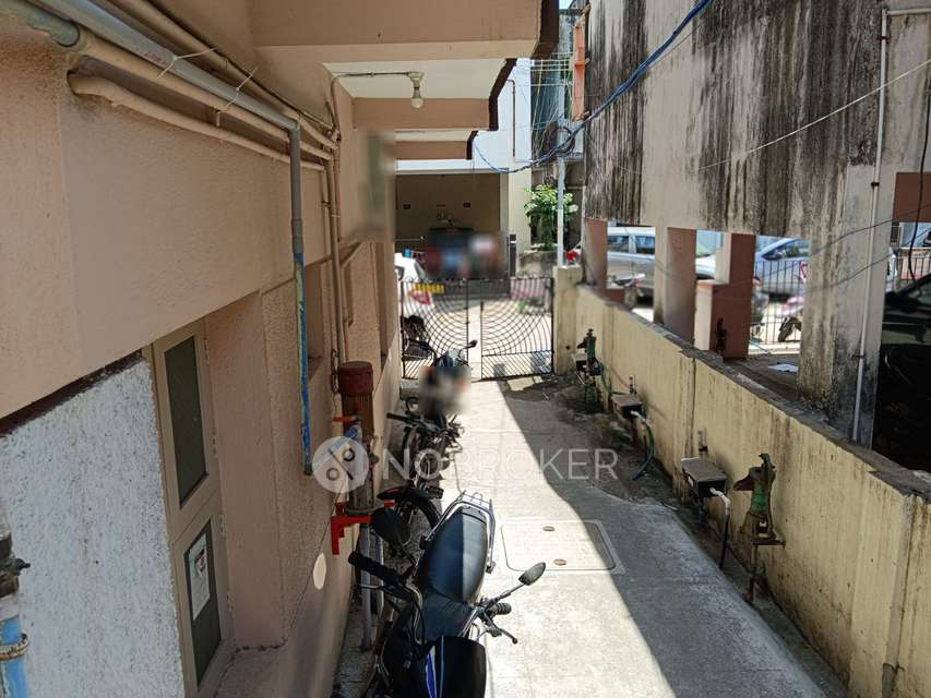 1 BHK Flat In Om Apartment  For Sale  In Chromepet