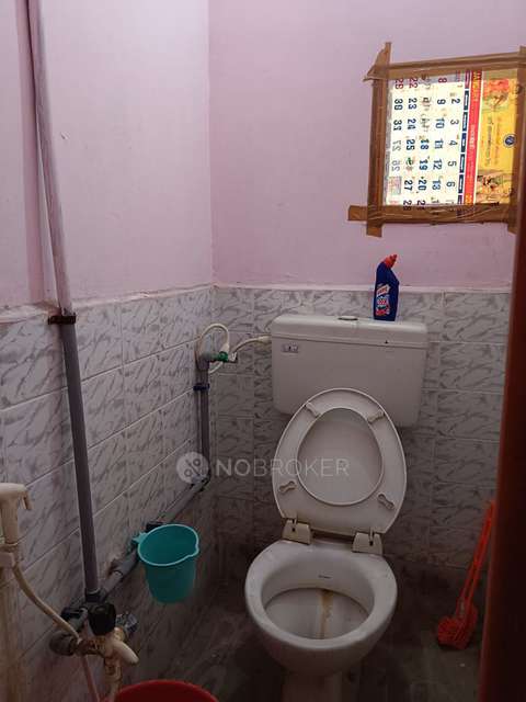 1 BHK Flat In Om Apartment  For Sale  In Chromepet