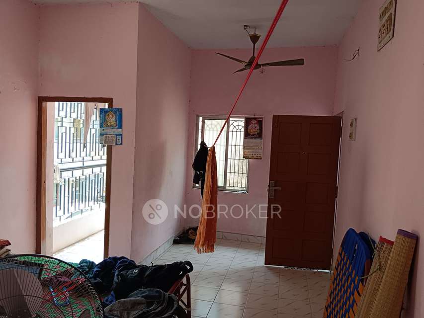 1 BHK Flat In Om Apartment  For Sale  In Chromepet