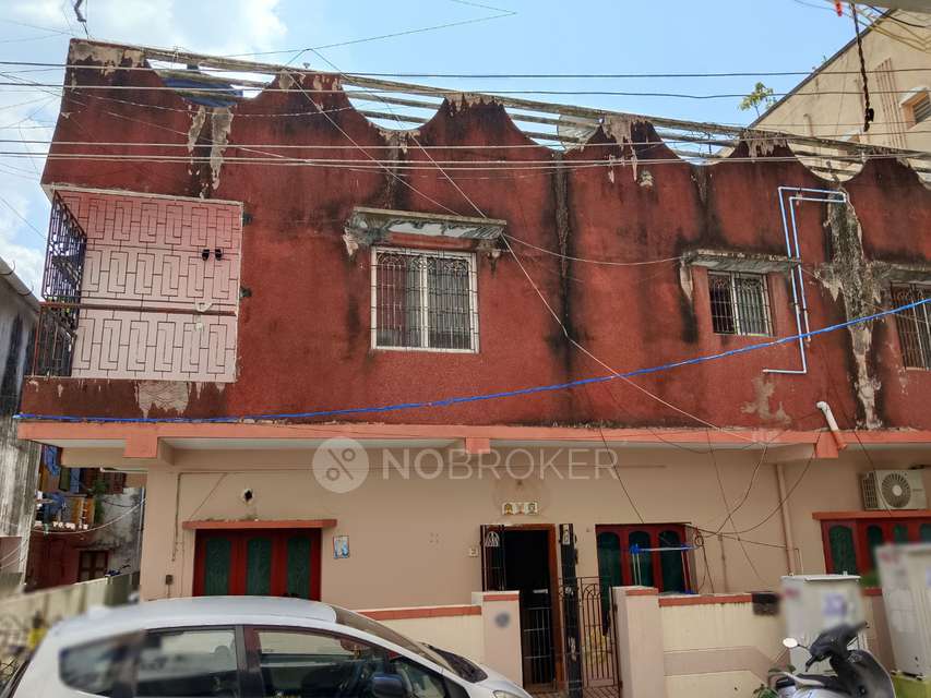 1 BHK Flat In Om Apartment  For Sale  In Chromepet