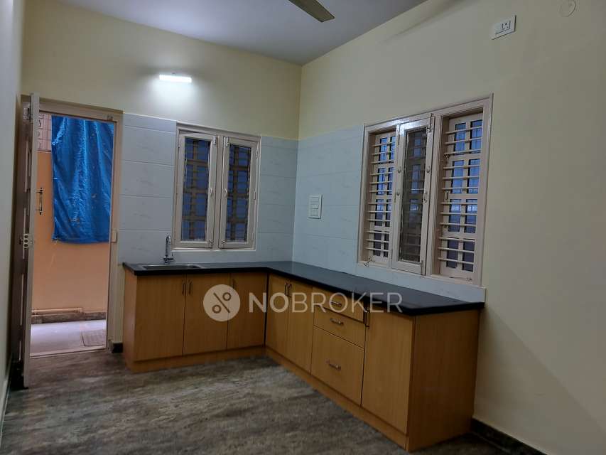 2 BHK Flat In Standalone Building  for Rent  In Kasavanahalli