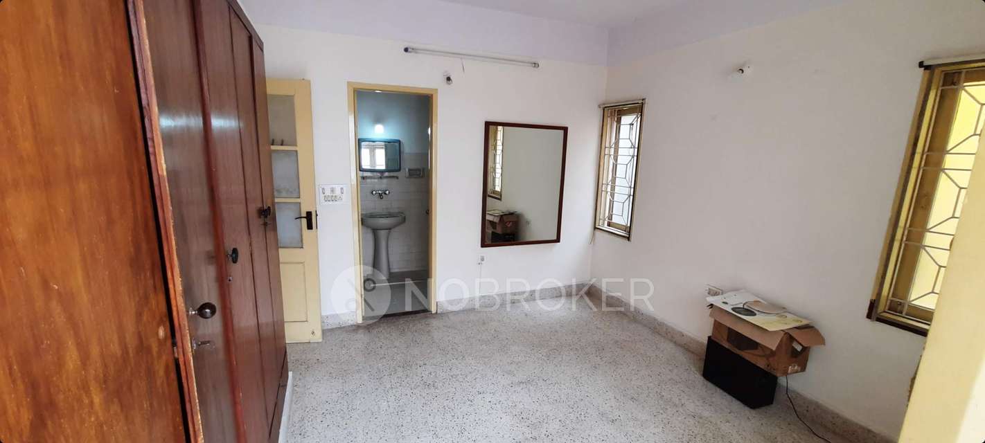 2 BHK Flat In Royal Link For Sale  In Frazer Town