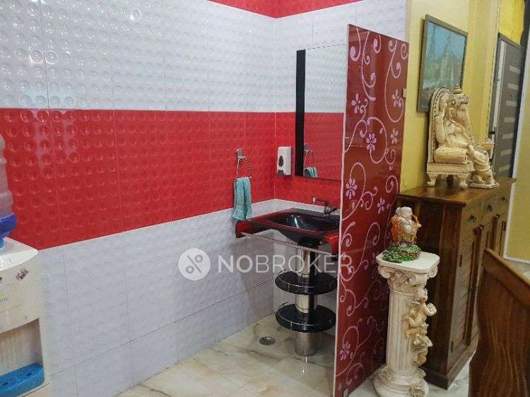 3 BHK Flat In Kamal Apartments For Sale  In Greater Kailash Ii