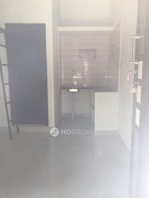 1 RK Flat for Rent  In Thanisandra