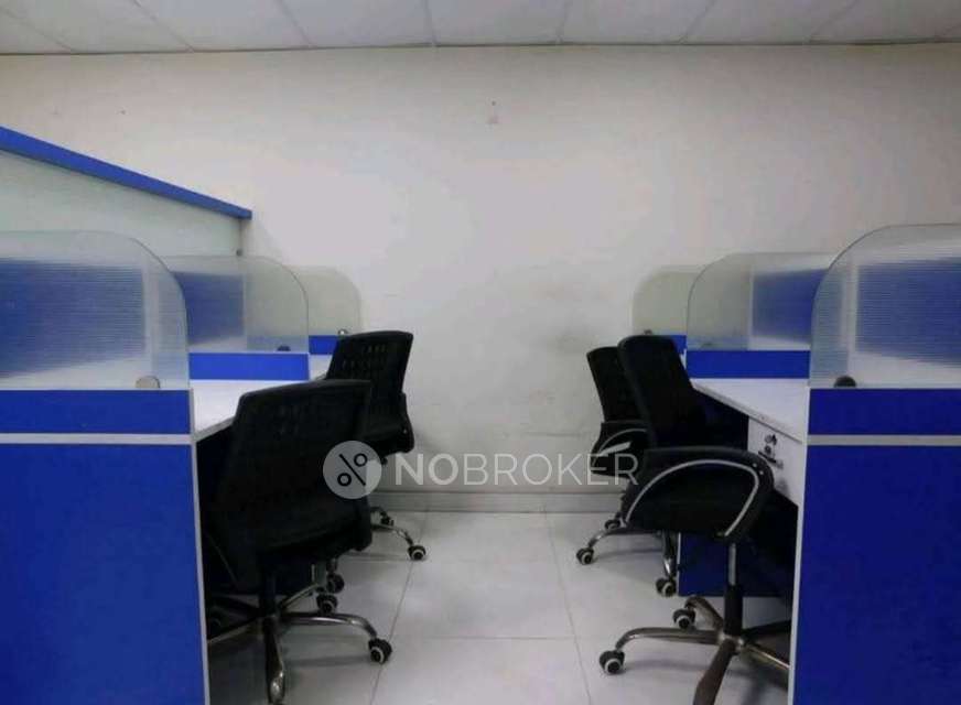 Commercial Property in Sector 132, Noida for Rent 